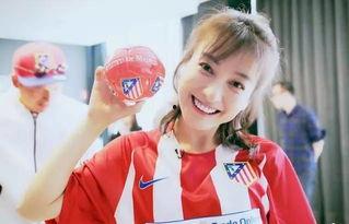 娱乐吃瓜聊不停潘韵琪,娱乐界的吃瓜达人,聊不停的魅力人生